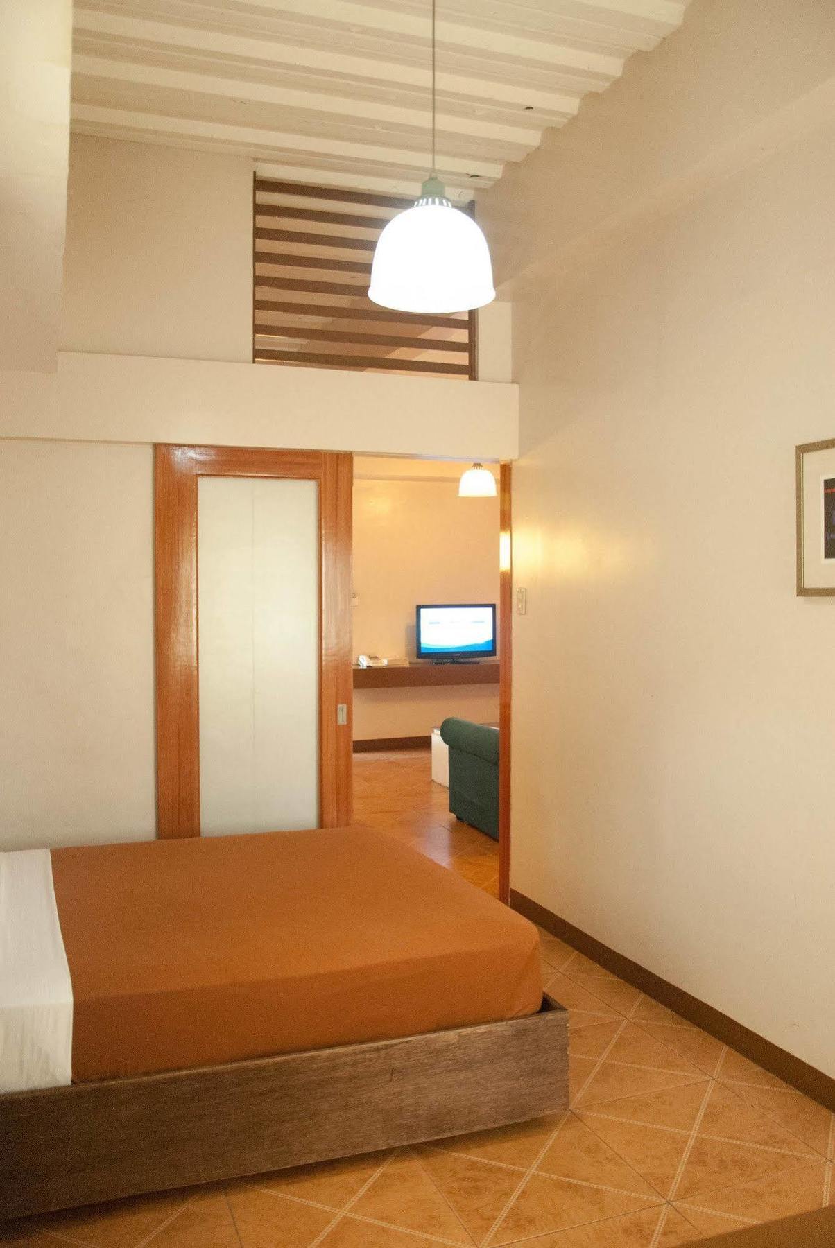 Zen Rooms Basic La Paz Makati City Exterior foto